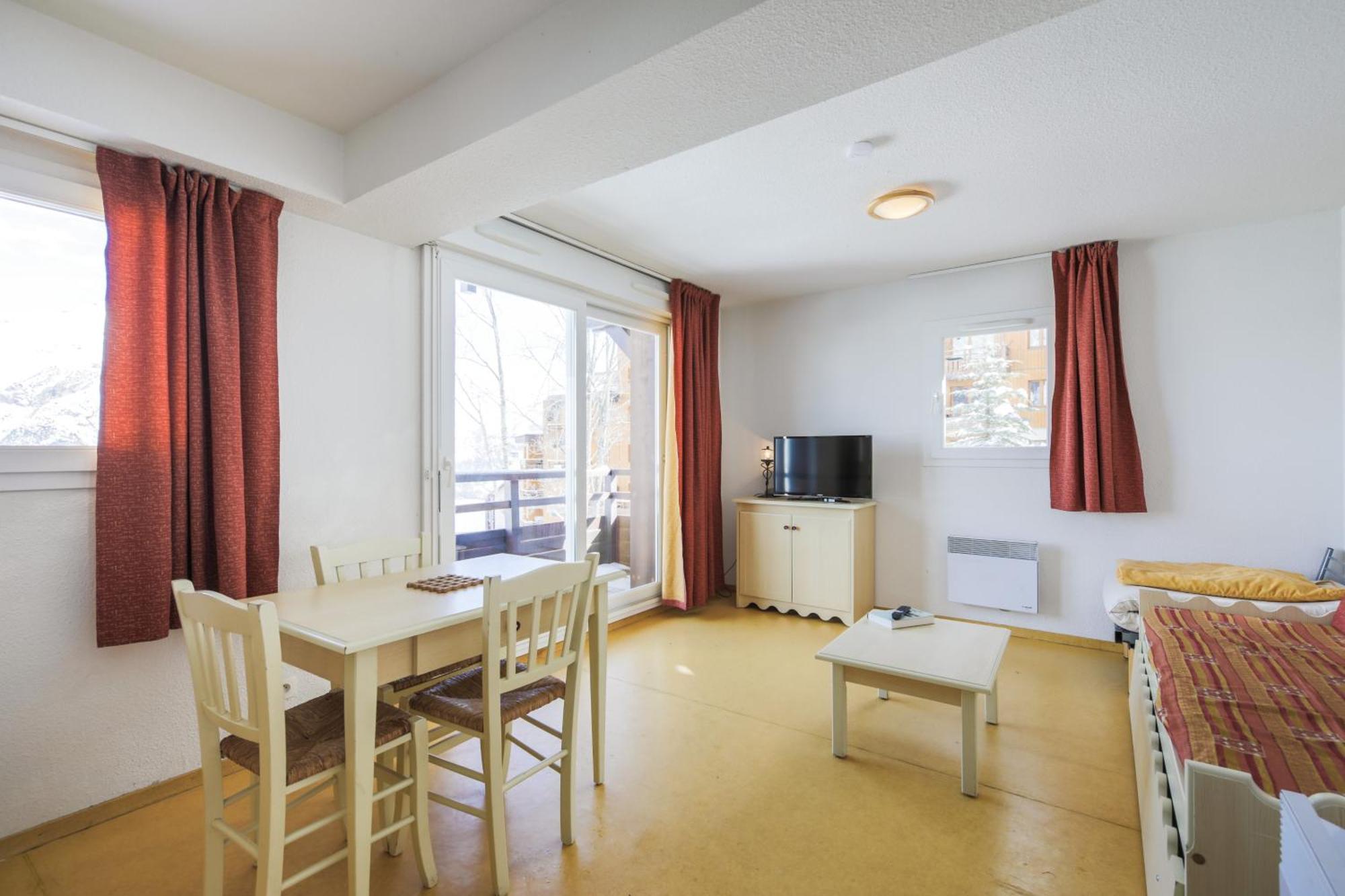 Residence Les Chalets De Puy Saint Vincent - Maeva Home 布伊·圣文森特 客房 照片